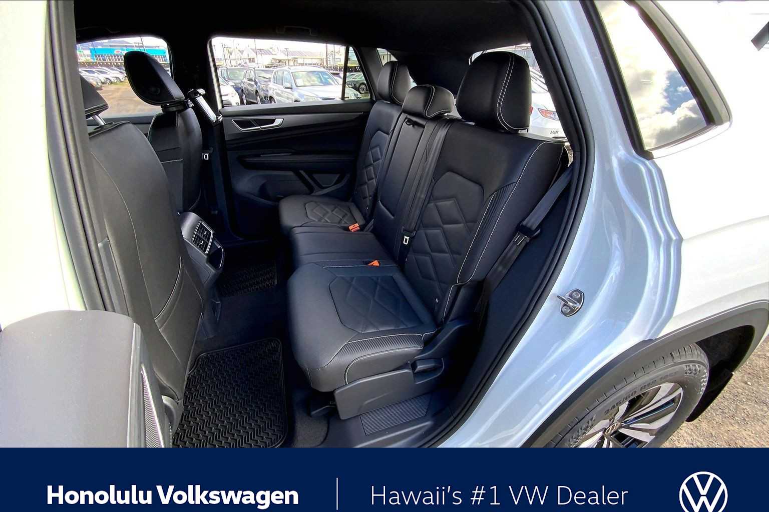 Thumbnail: 2026 Volkswagen Atlas - 13