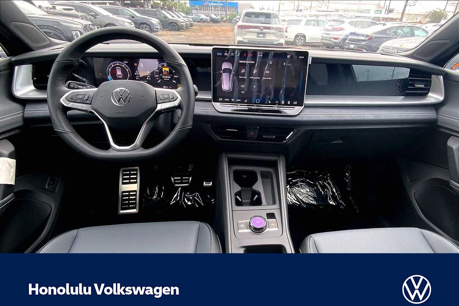 Thumbnail: 2026 Volkswagen Tiguan - 10