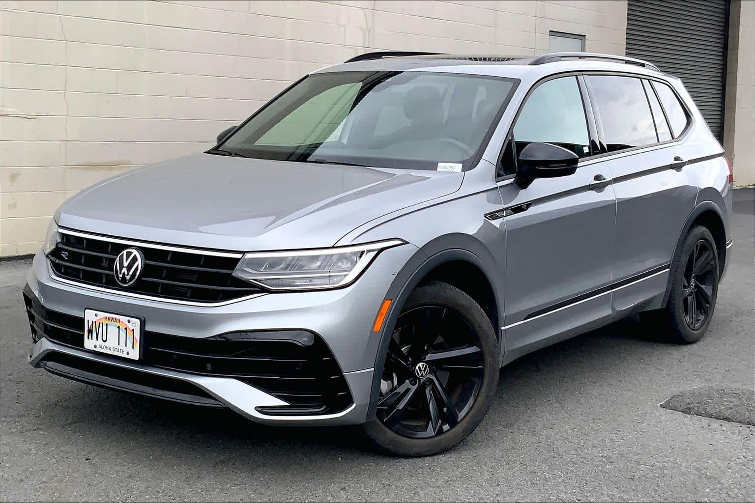 2023 Volkswagen Tiguan SE R-LINE BLACK