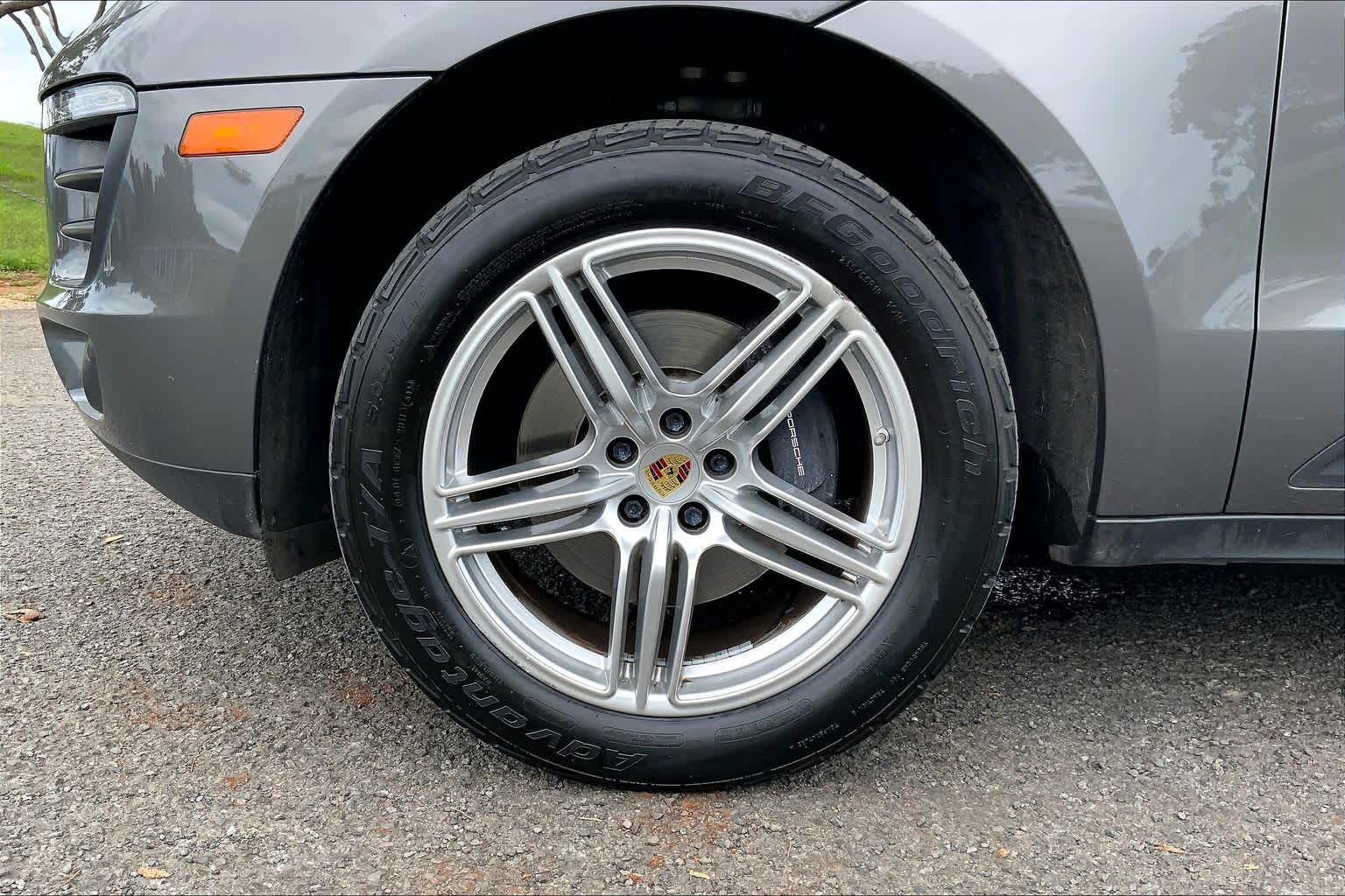 Thumbnail: 2018 Porsche Macan - 8