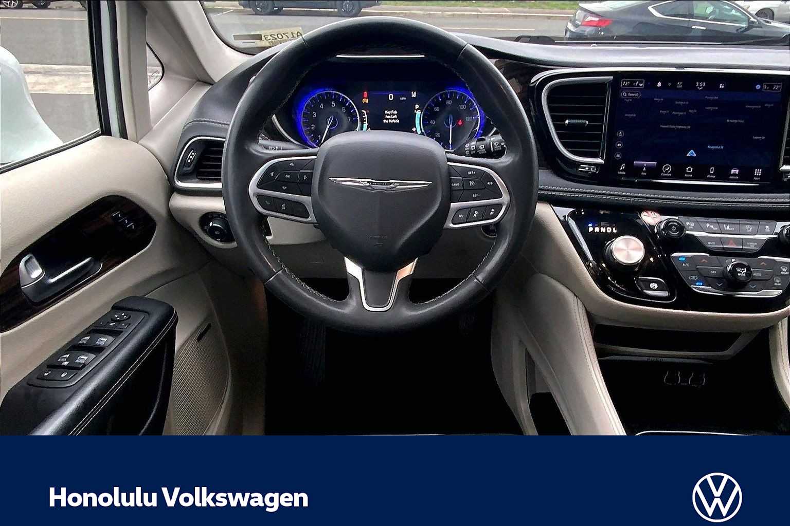 Thumbnail: 2022 Chrysler Pacifica - 13