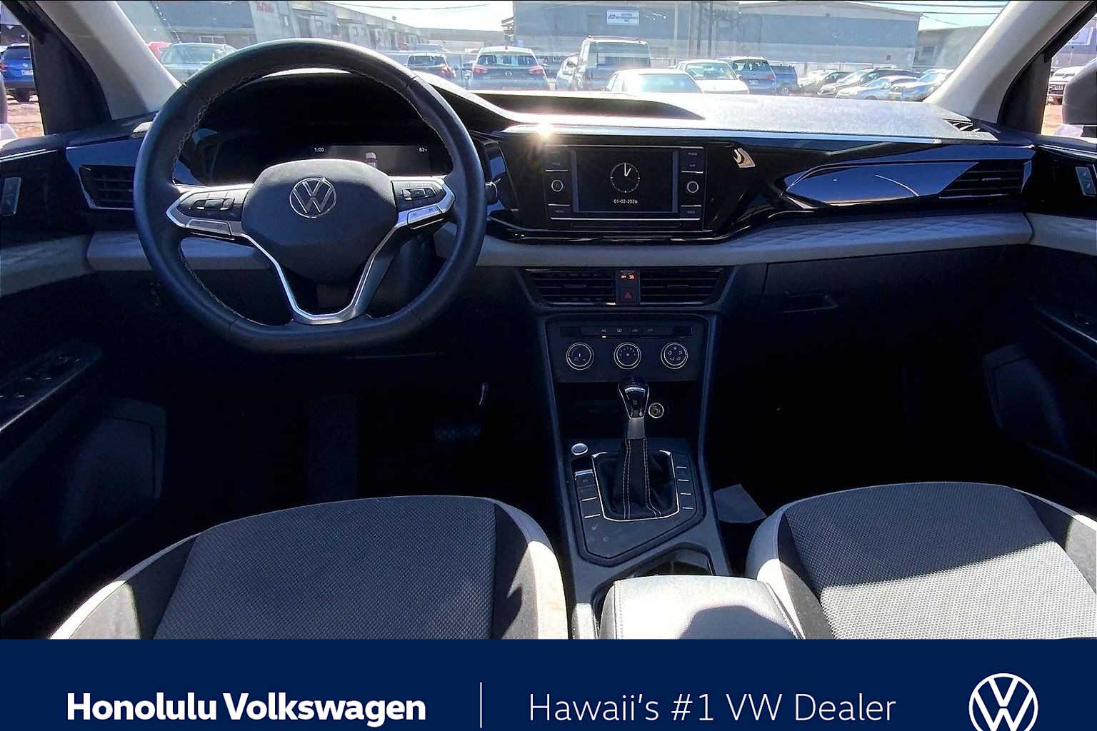 Thumbnail: 2022 Volkswagen Taos - 9