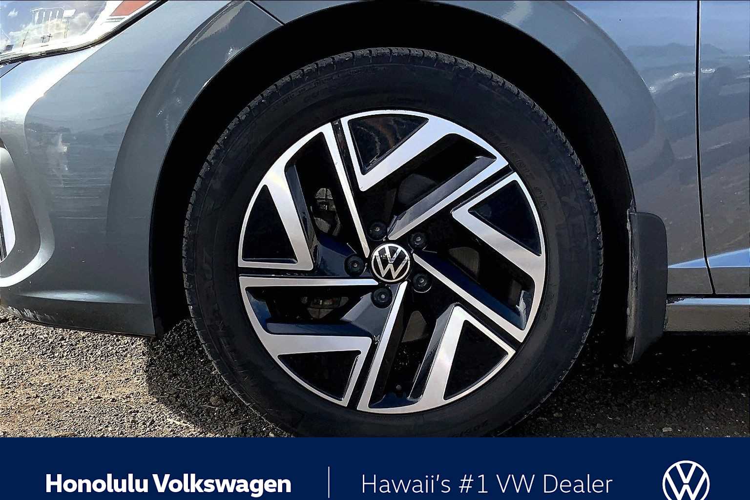 Thumbnail: 2023 Volkswagen Jetta - 8