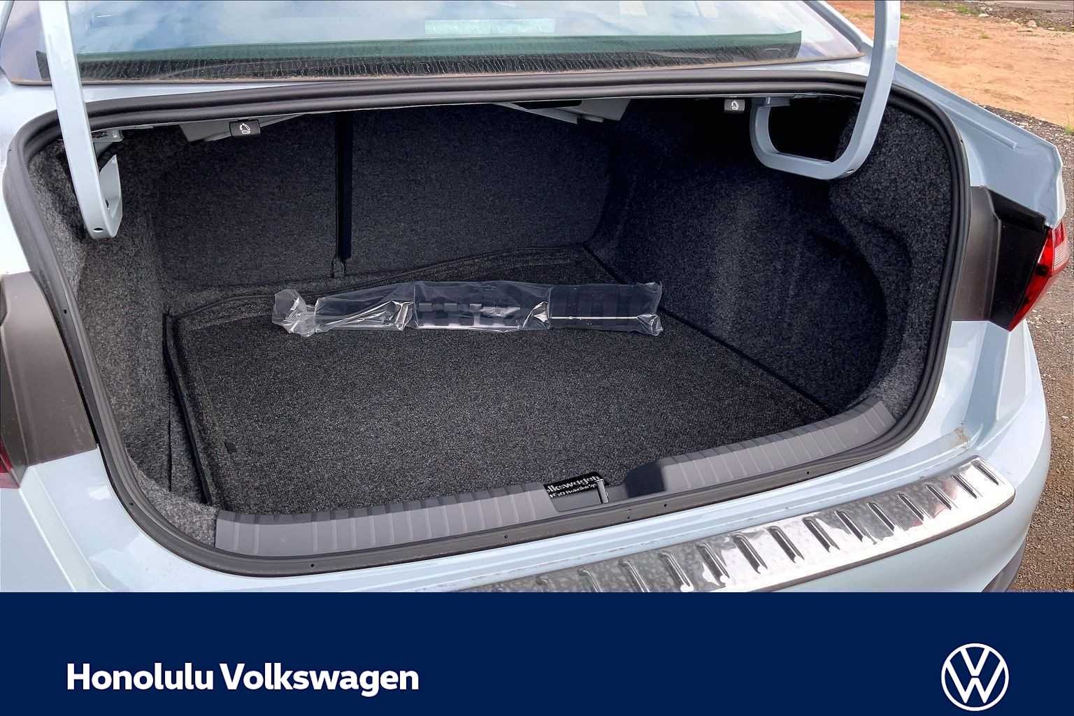 Thumbnail: 2026 Volkswagen Jetta - 19