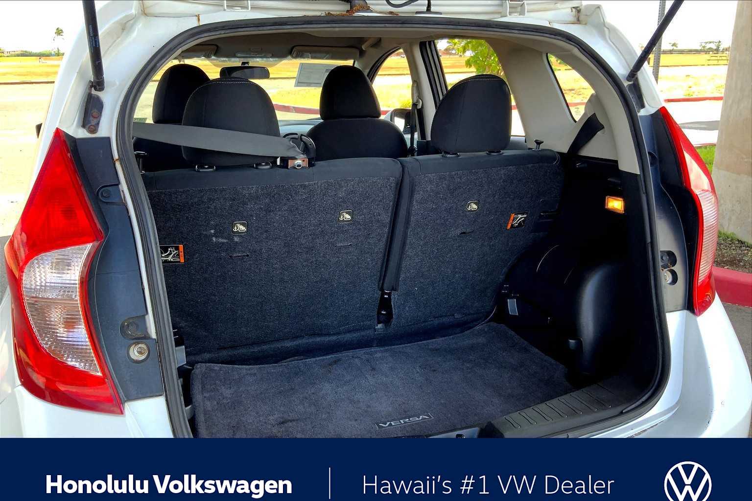 Thumbnail: 2015 Nissan Versa Note - 17