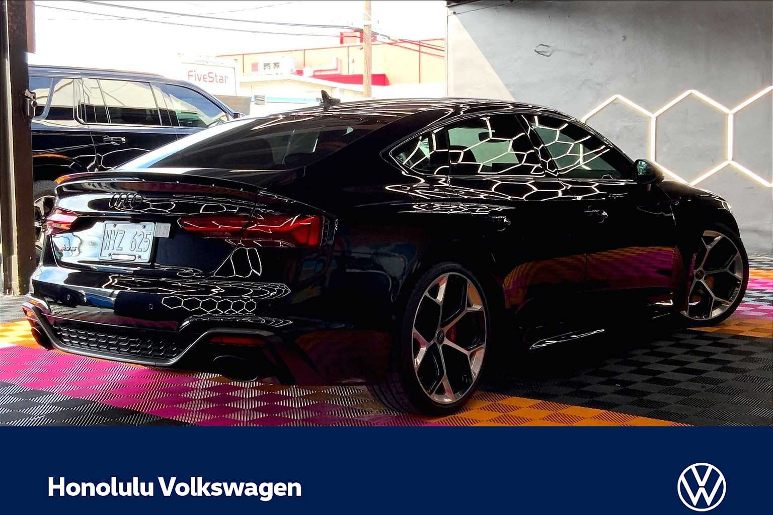 Thumbnail: 2024 Audi RS 5 - 22