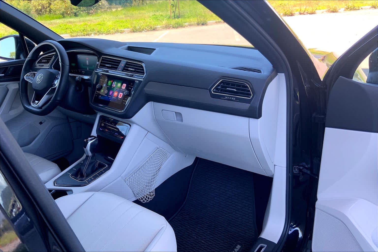 Thumbnail: 2022 Volkswagen Tiguan - 23