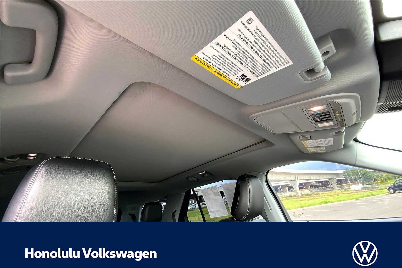 Thumbnail: 2020 Ford Explorer - 28