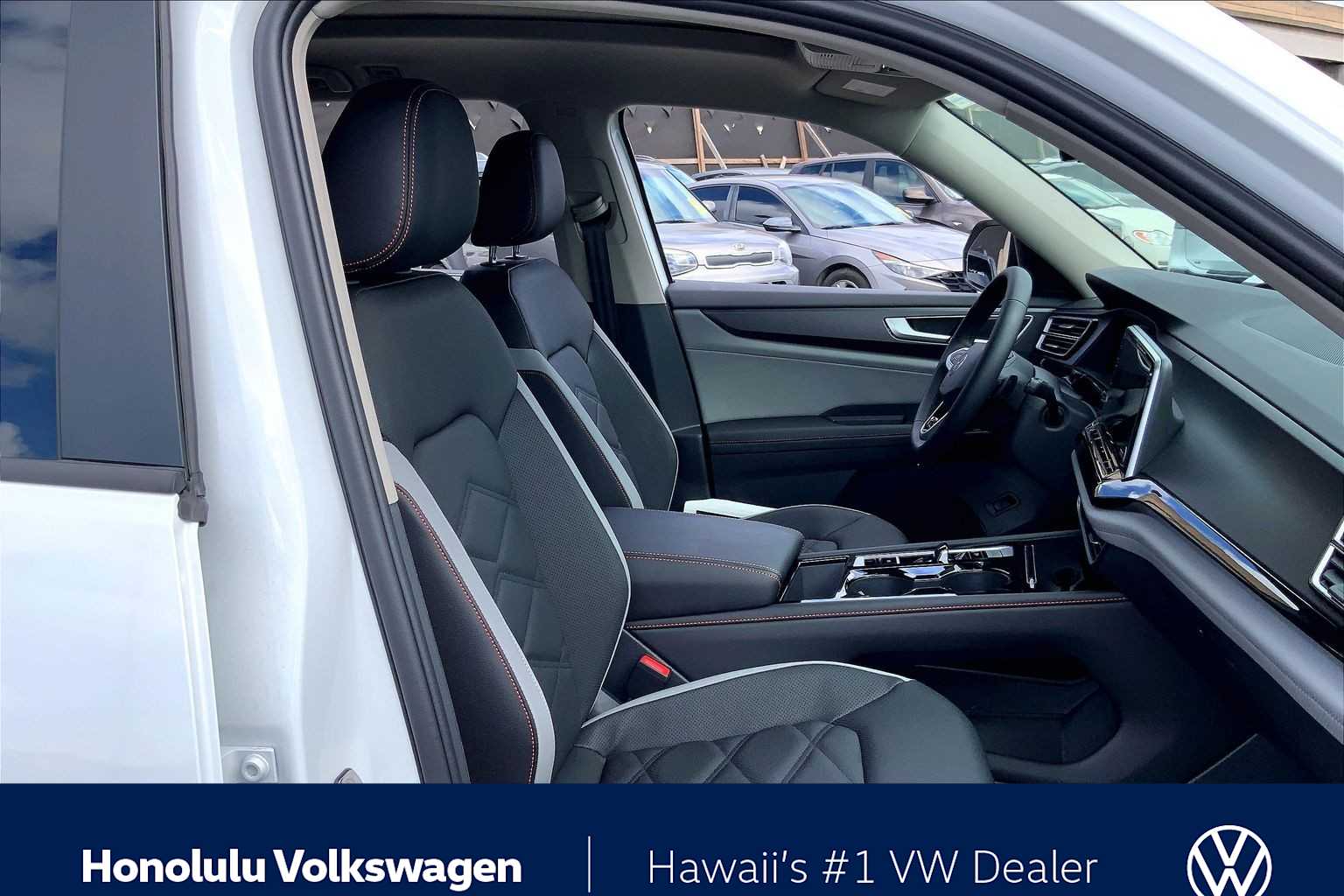 Thumbnail: 2026 Volkswagen Atlas - 14