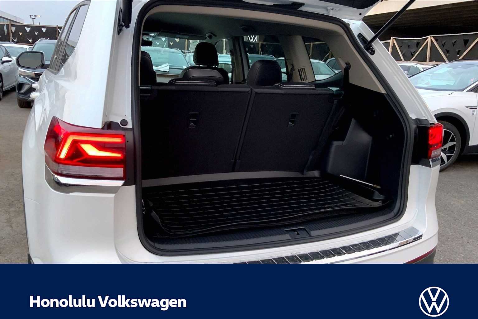 Thumbnail: 2026 Volkswagen Atlas - 19