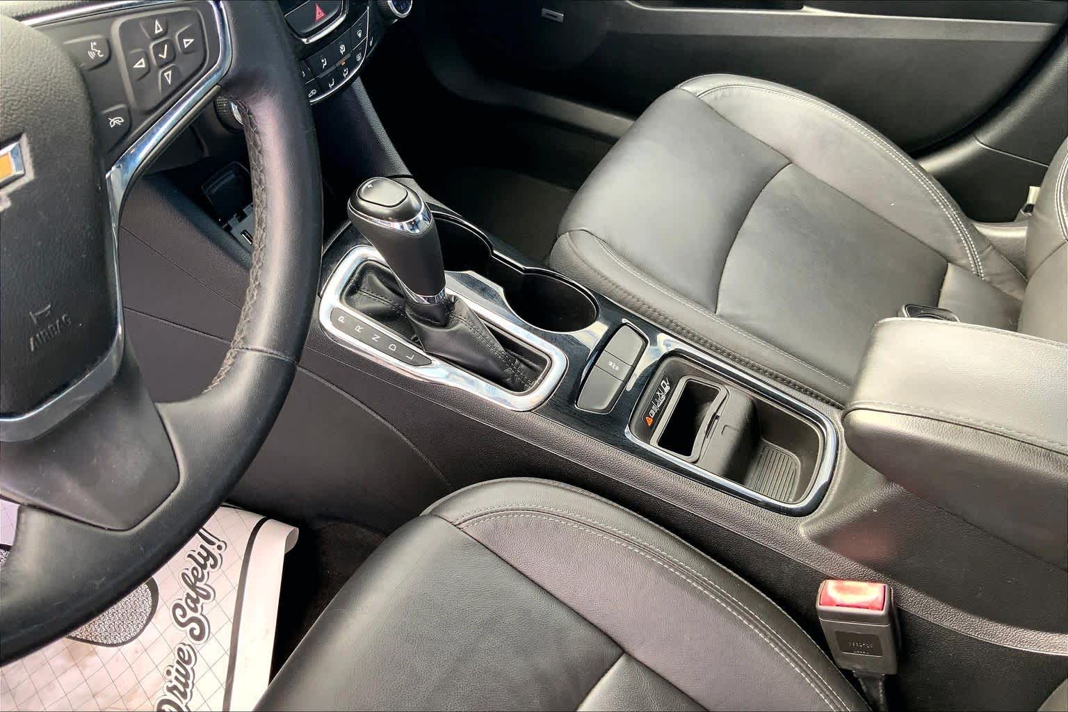 Thumbnail: 2017 Chevrolet Cruze - 15