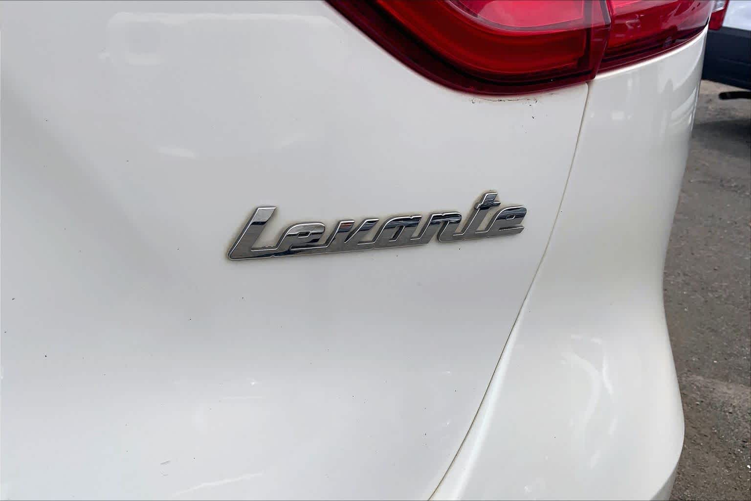 Thumbnail: 2017 Maserati Levante - 6