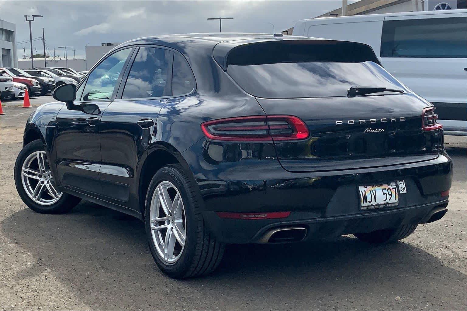 Thumbnail: 2018 Porsche Macan - 4