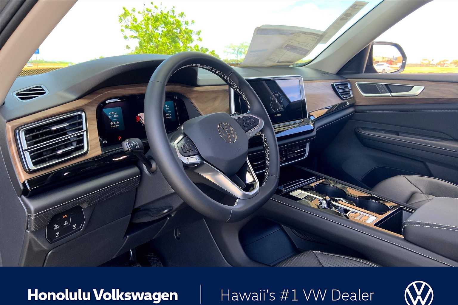 Thumbnail: 2025 Volkswagen Atlas - 2