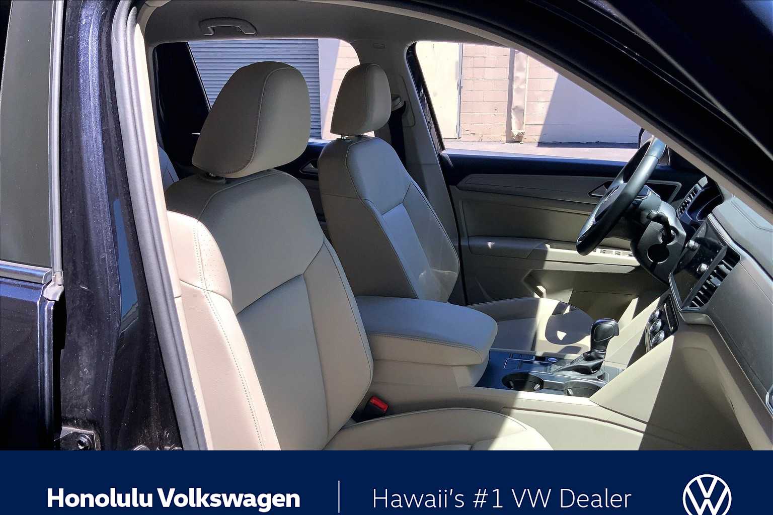 Thumbnail: 2019 Volkswagen Atlas - 13