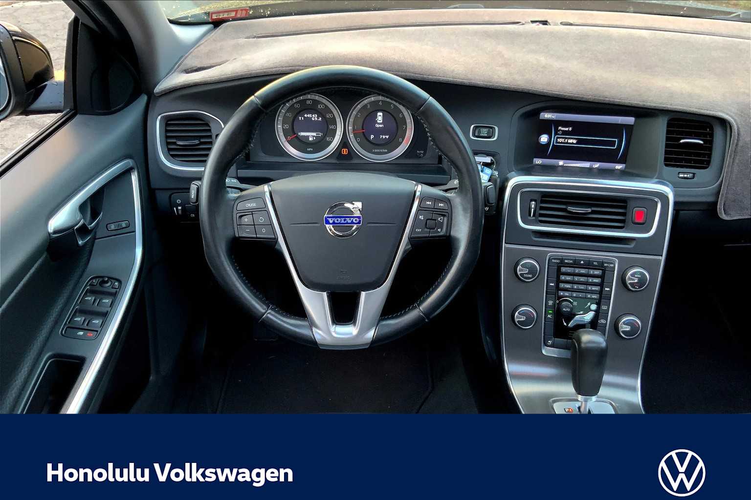 Thumbnail: 2012 Volvo S60 - 12