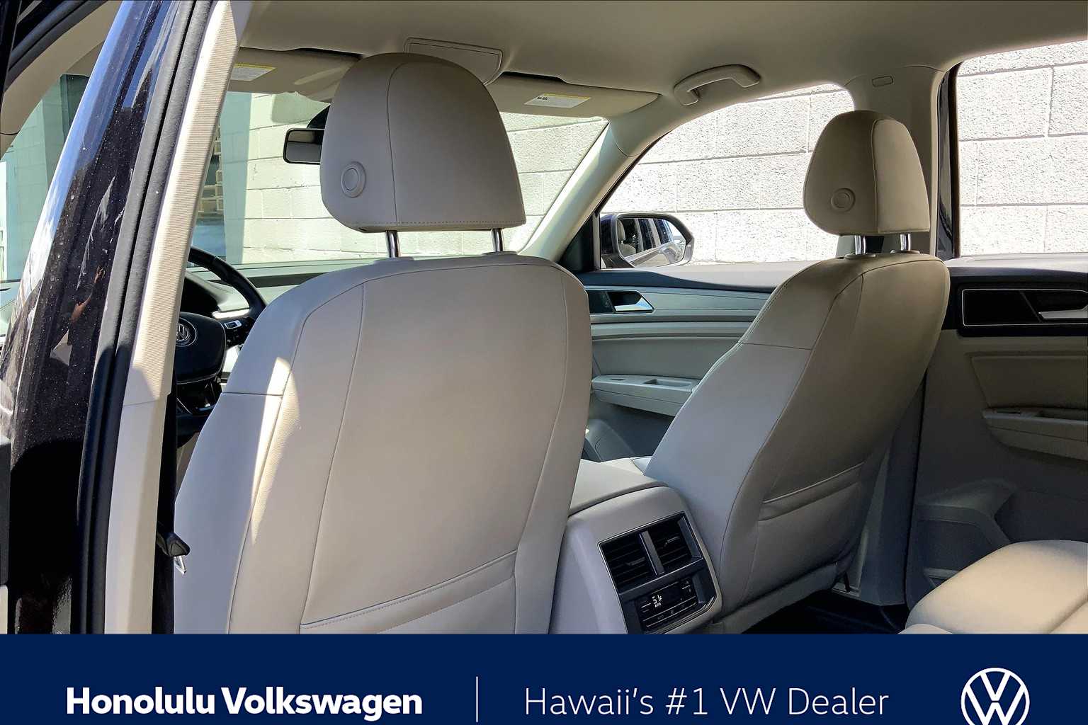 Thumbnail: 2019 Volkswagen Atlas - 12