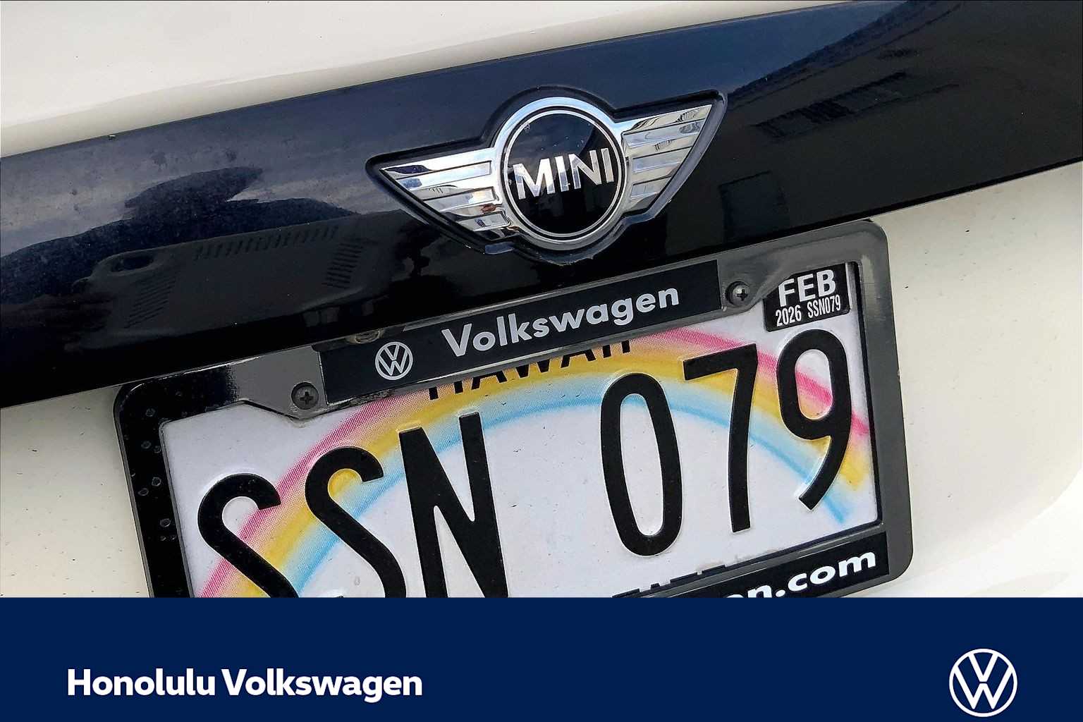 Thumbnail: 2017 MINI Cooper Hardtop - 31