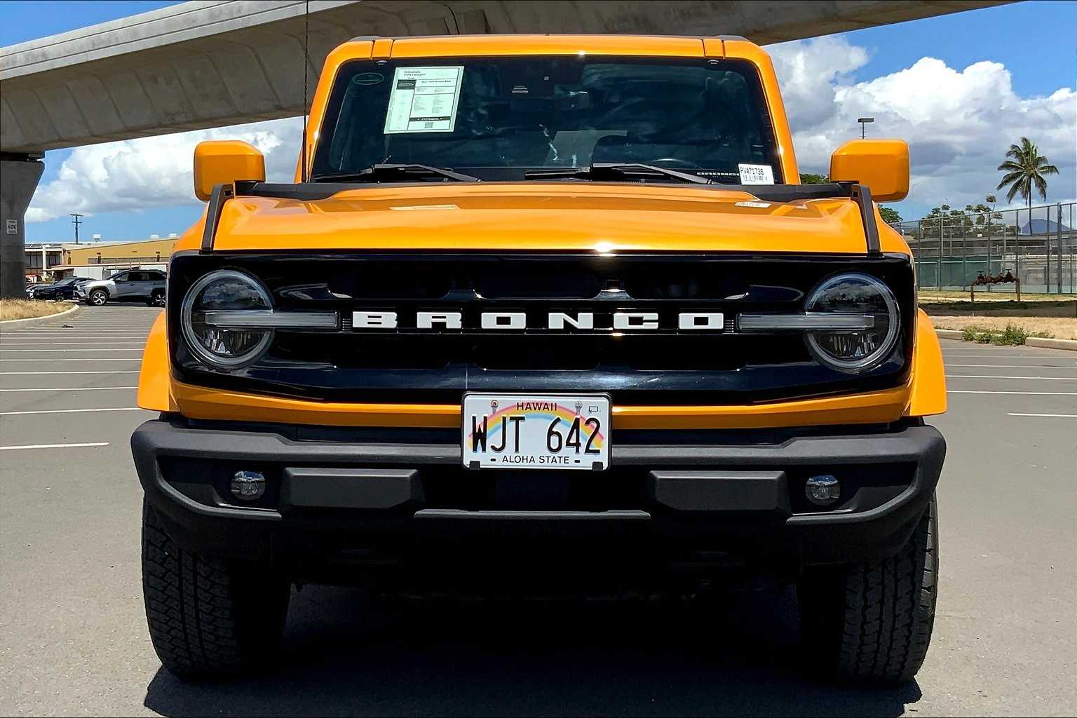 Thumbnail: 2021 Ford Bronco - 6
