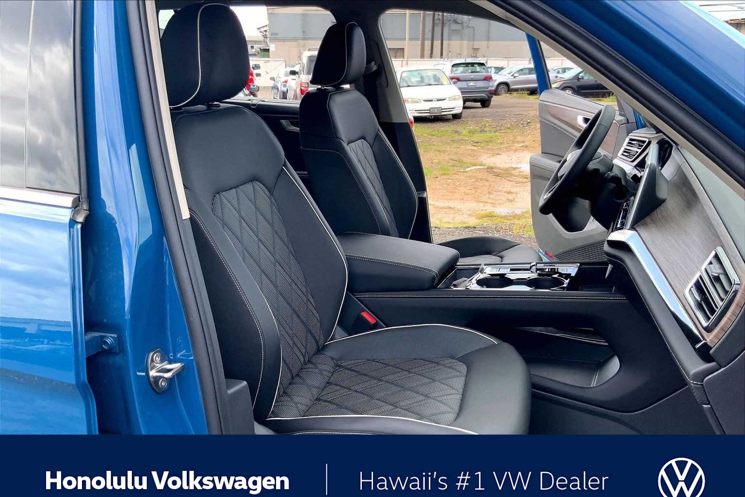 Thumbnail: 2026 Volkswagen Atlas - 14