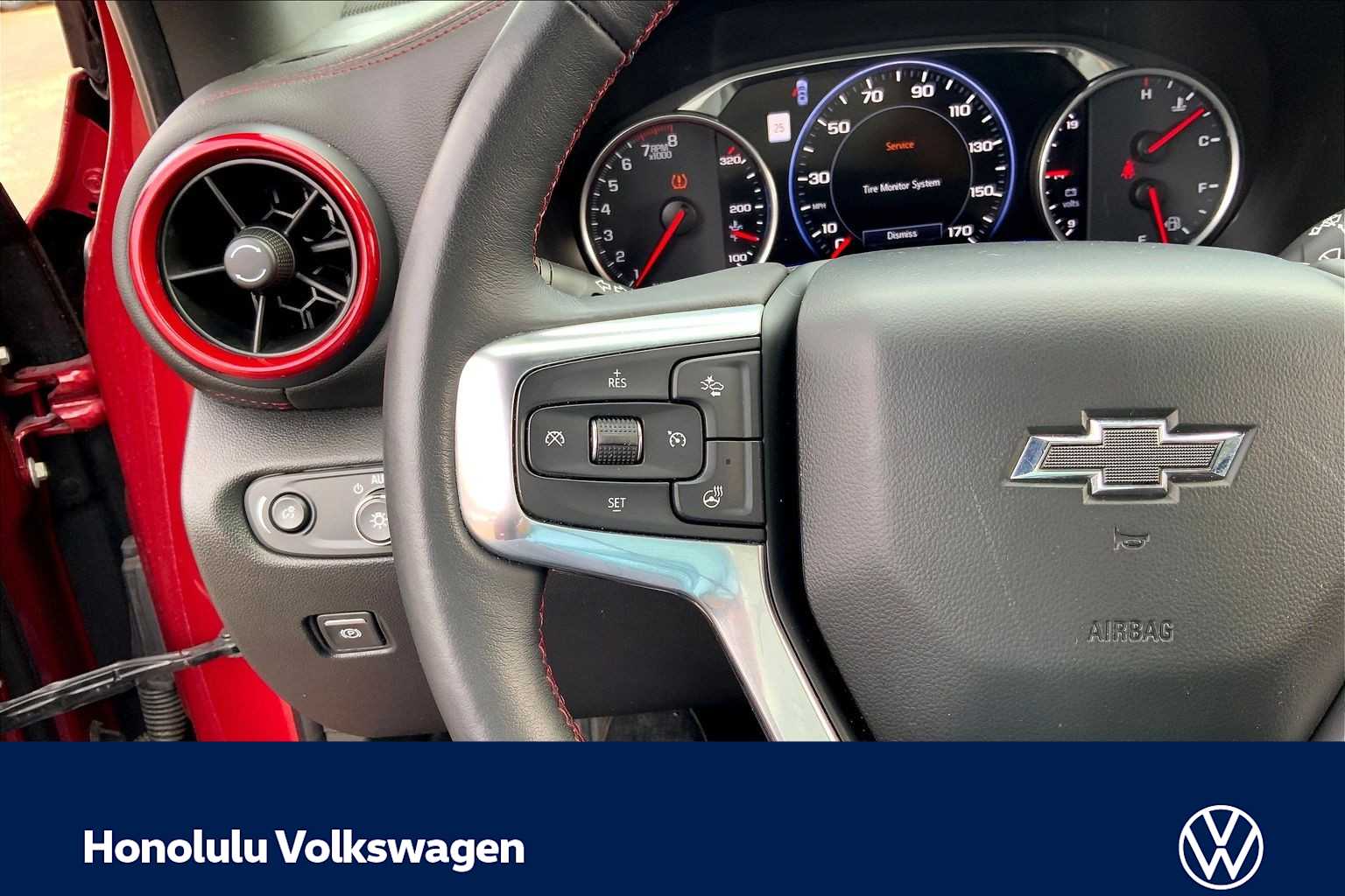 Thumbnail: 2019 Chevrolet Blazer - 23