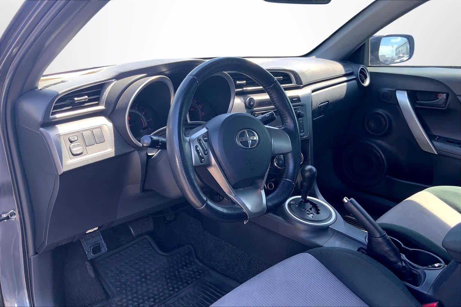 Used 2015 Scion tC Base with VIN JTKJF5C78FJ003054 for sale in Honolulu, HI