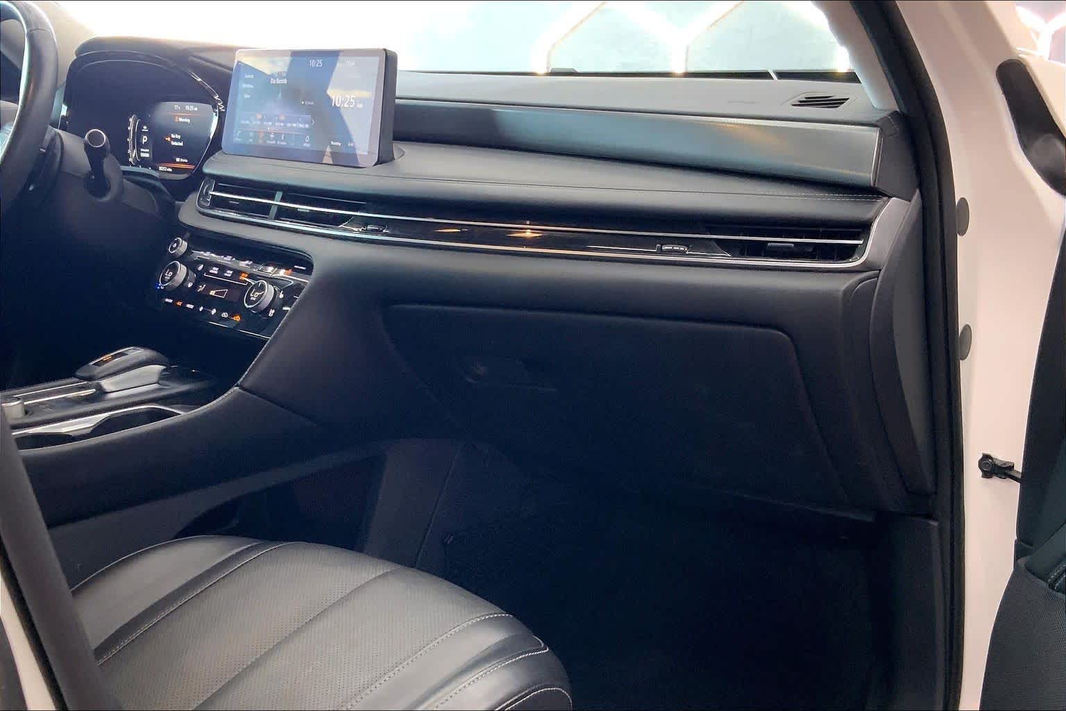 Thumbnail: 2023 INFINITI QX60 - 22