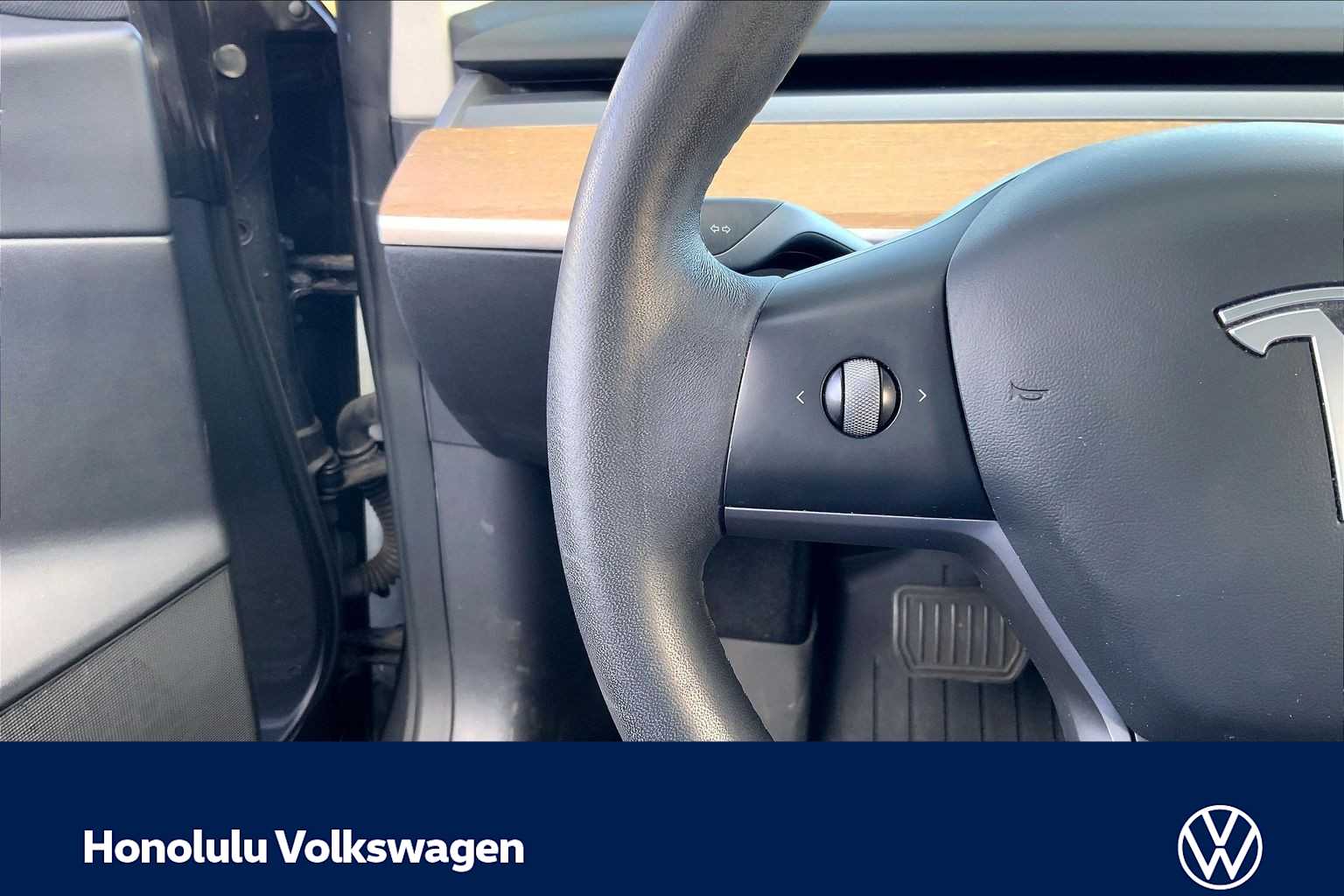 Thumbnail: 2021 Tesla Model 3 - 23