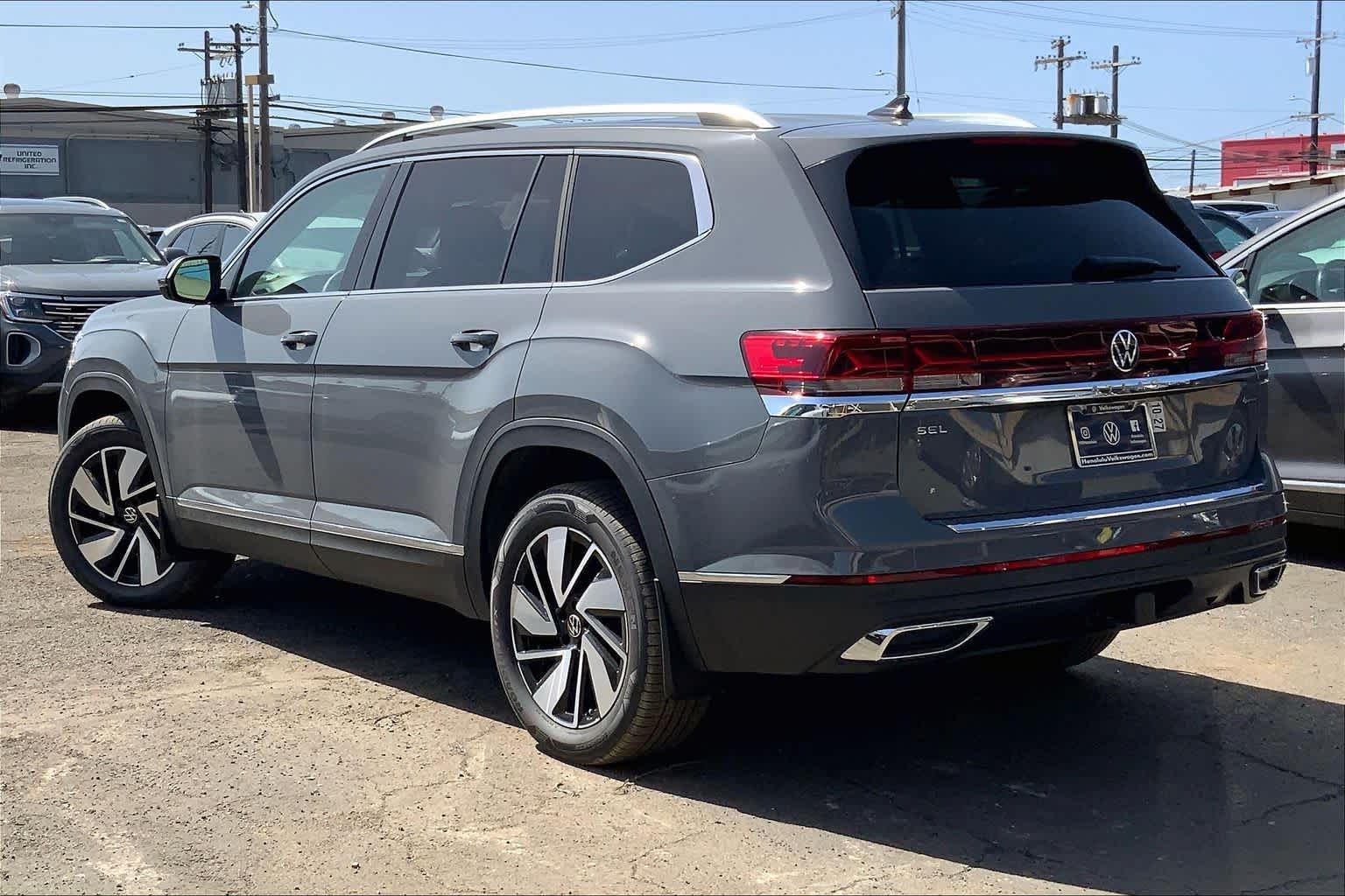 Thumbnail: 2026 Volkswagen Atlas - 4