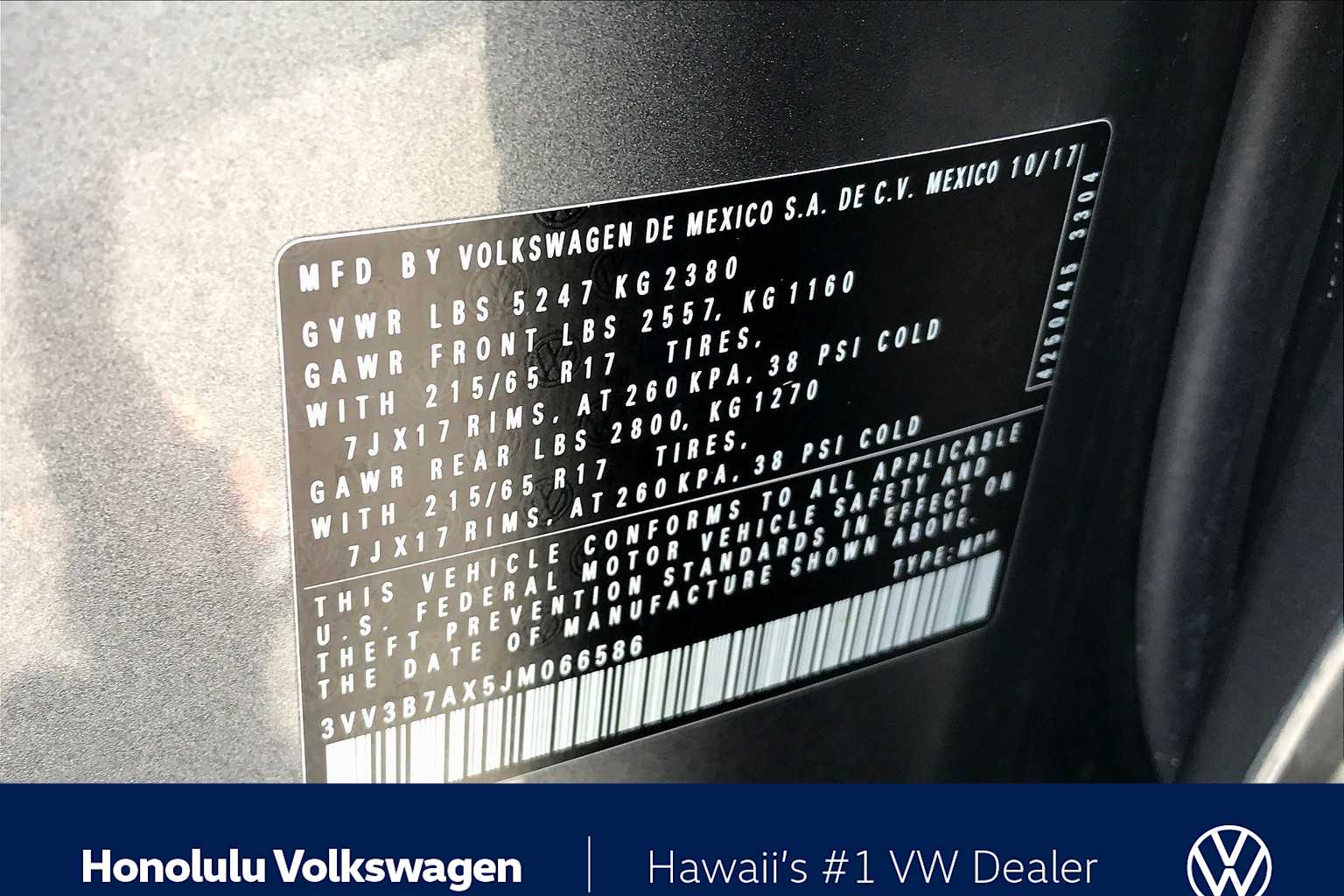 Thumbnail: 2018 Volkswagen Tiguan - 32