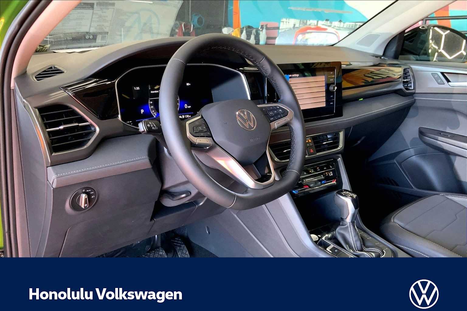 Thumbnail: 2026 Volkswagen Taos - 2