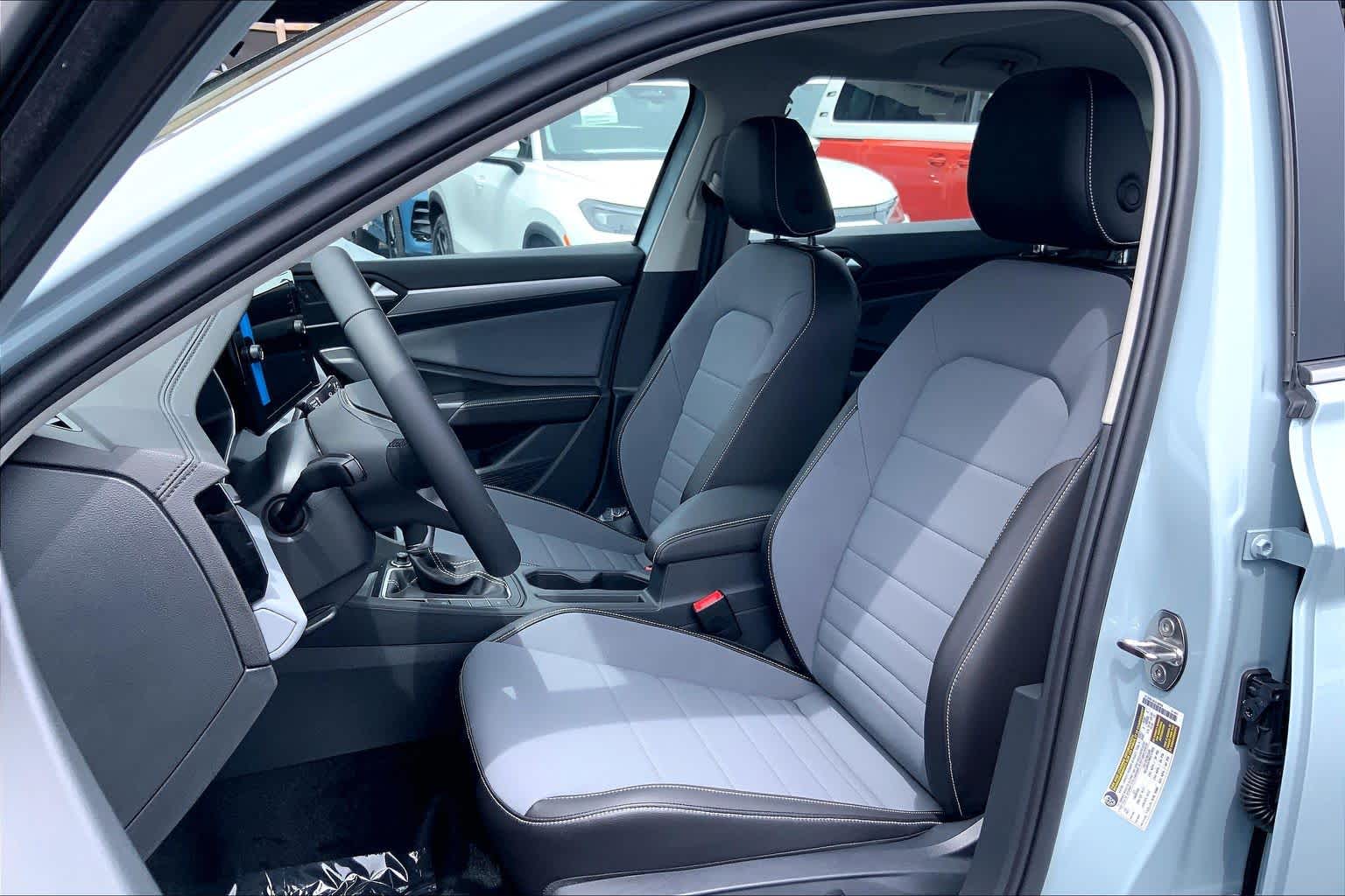 Thumbnail: 2026 Volkswagen Jetta - 11