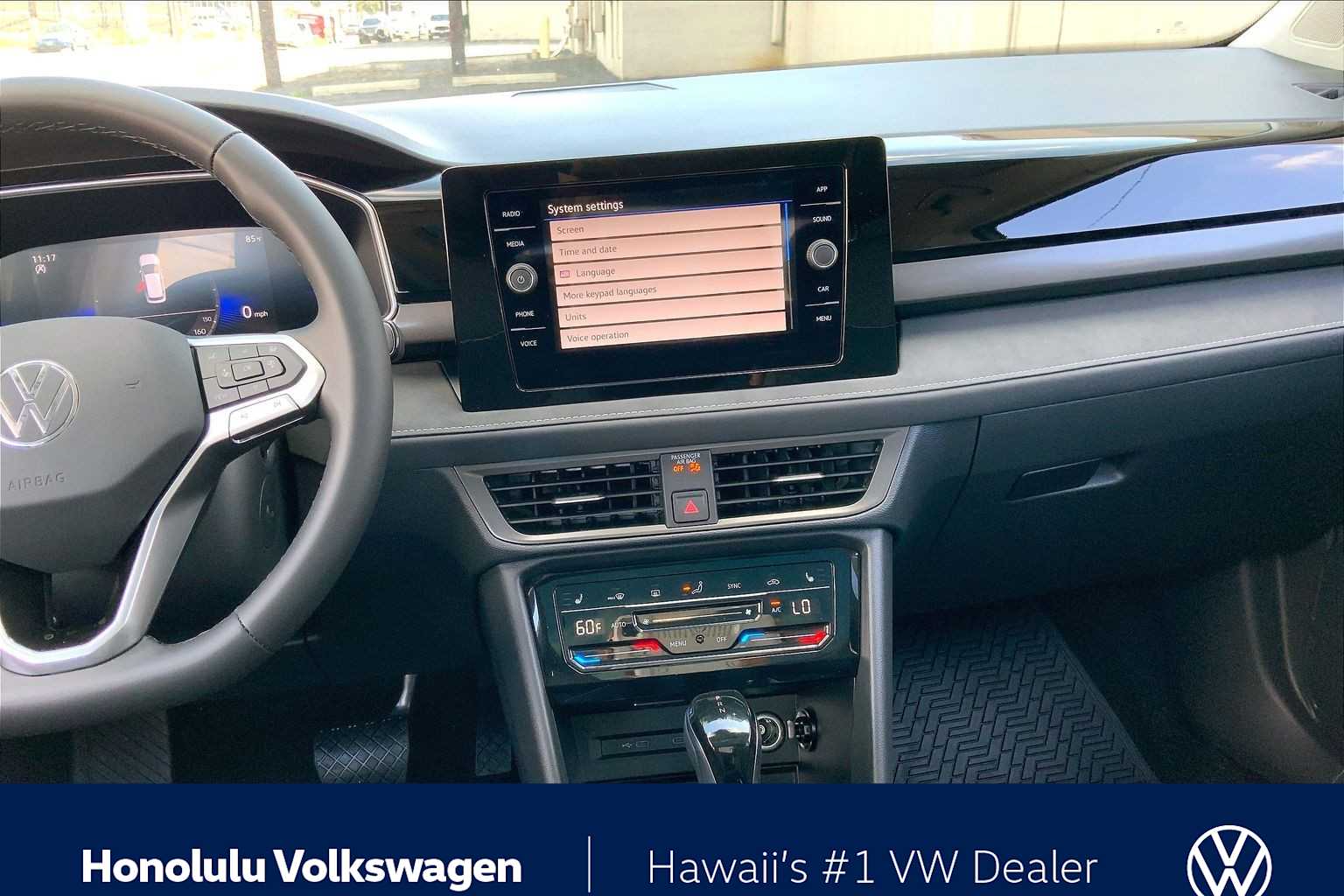 Thumbnail: 2026 Volkswagen Taos - 16