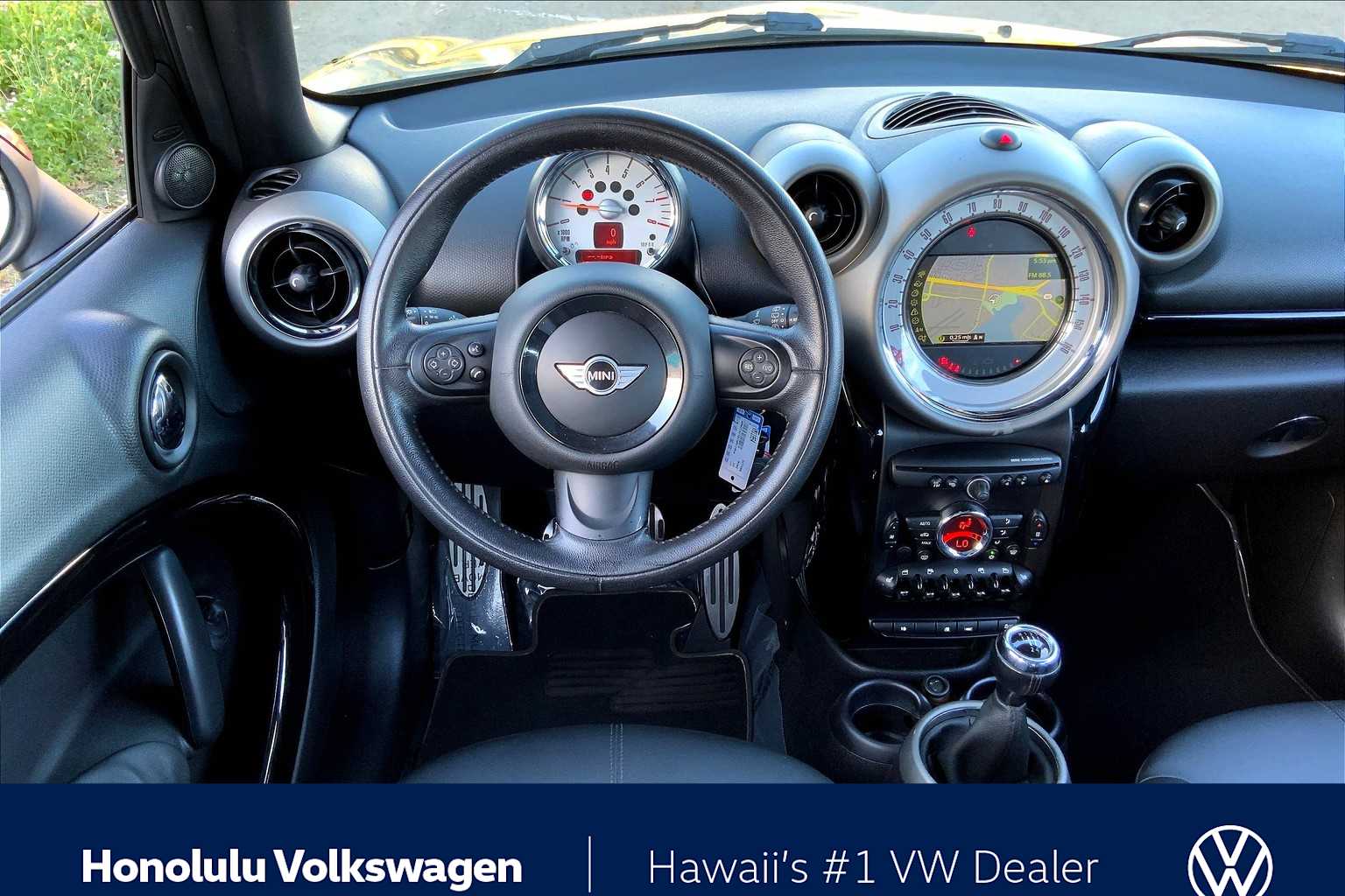 Thumbnail: 2012 MINI Cooper Countryman - 13