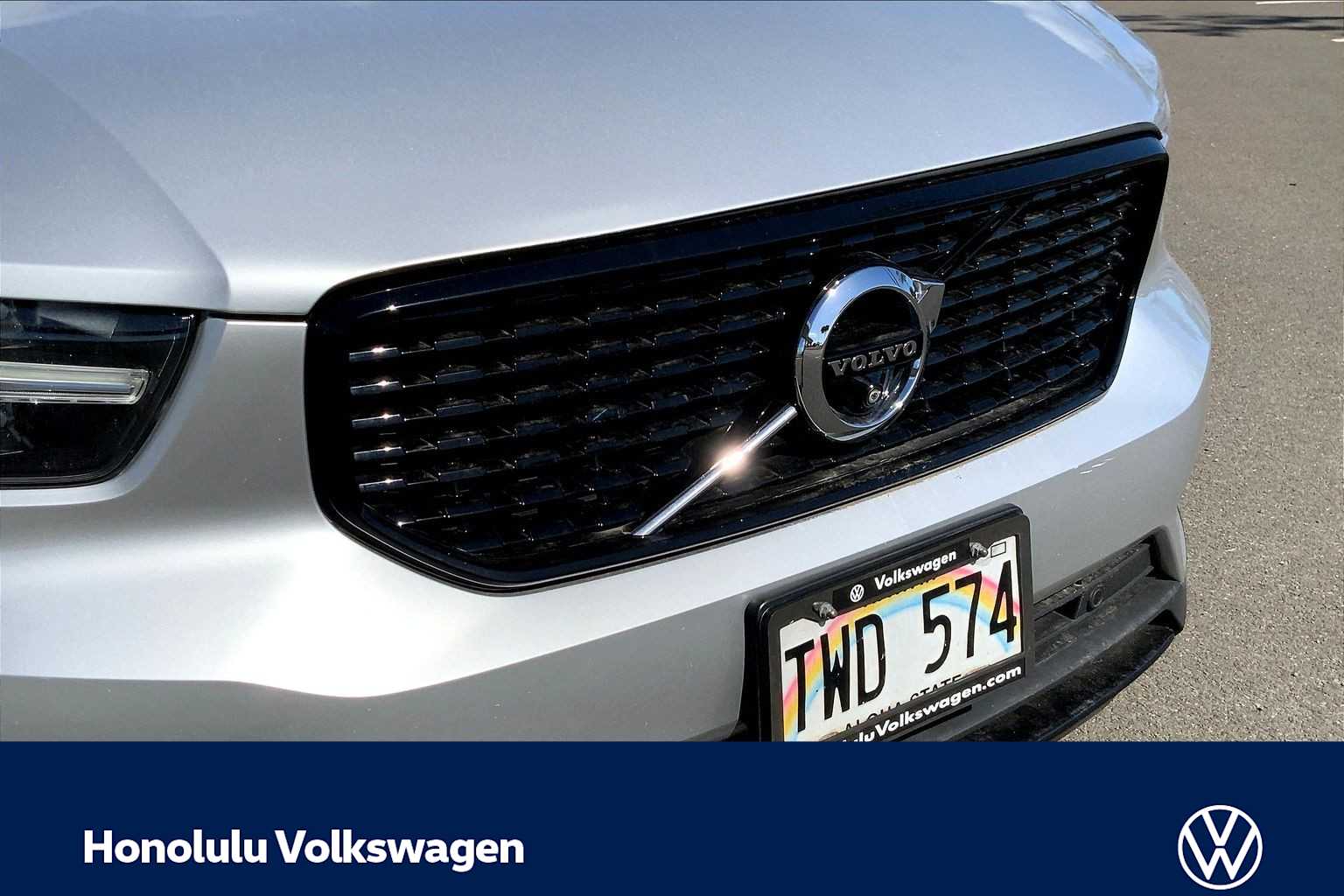 Thumbnail: 2019 Volvo XC40 - 32