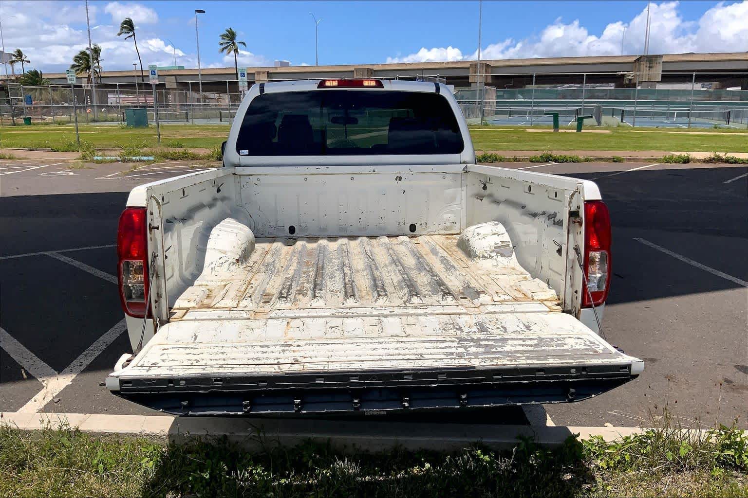 Thumbnail: 2017 Nissan Frontier - 17