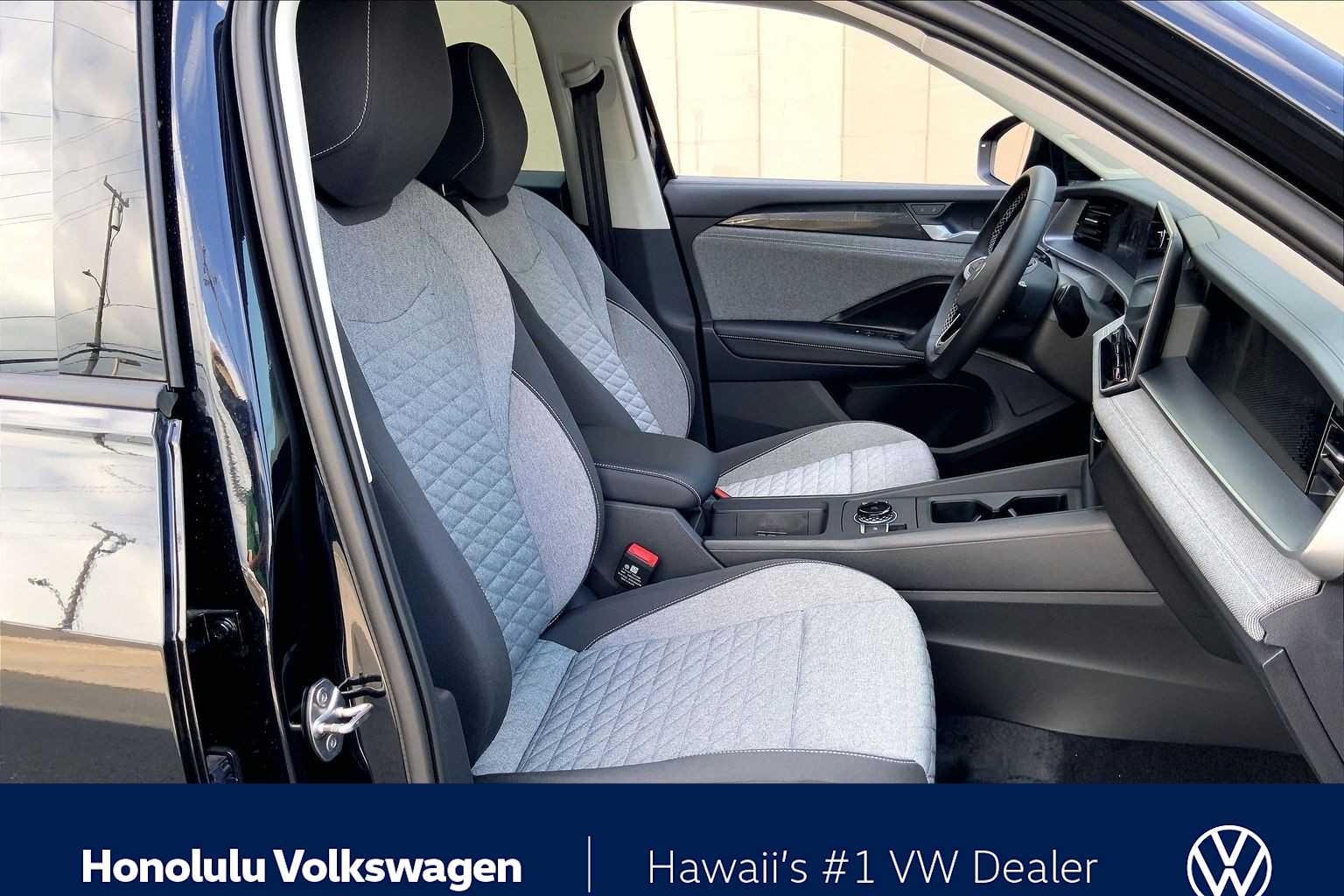 Thumbnail: 2026 Volkswagen Tiguan - 14