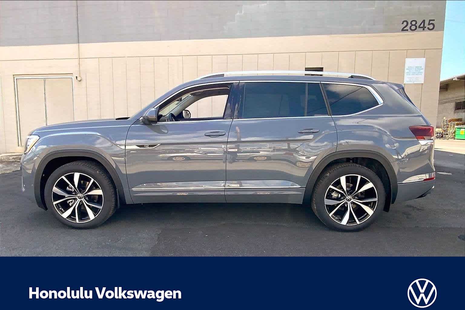 Thumbnail: 2026 Volkswagen Atlas - 3