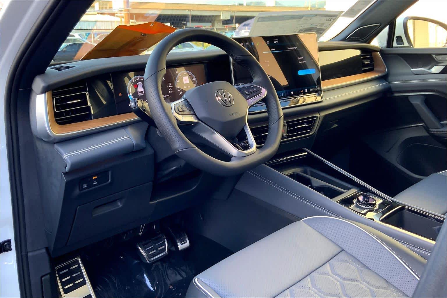 Thumbnail: 2026 Volkswagen Tiguan - 2