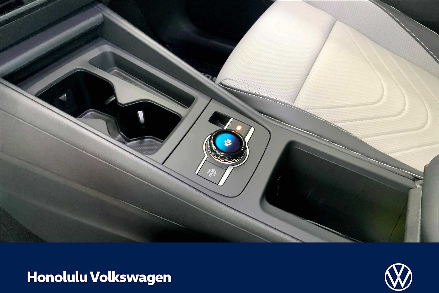 Thumbnail: 2026 Volkswagen Tiguan - 17