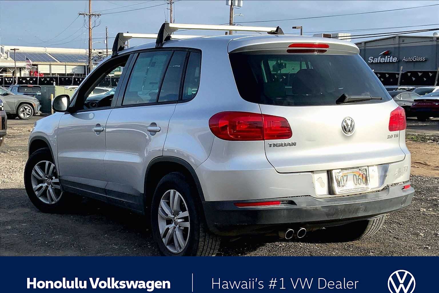 Thumbnail: 2013 Volkswagen Tiguan - 4