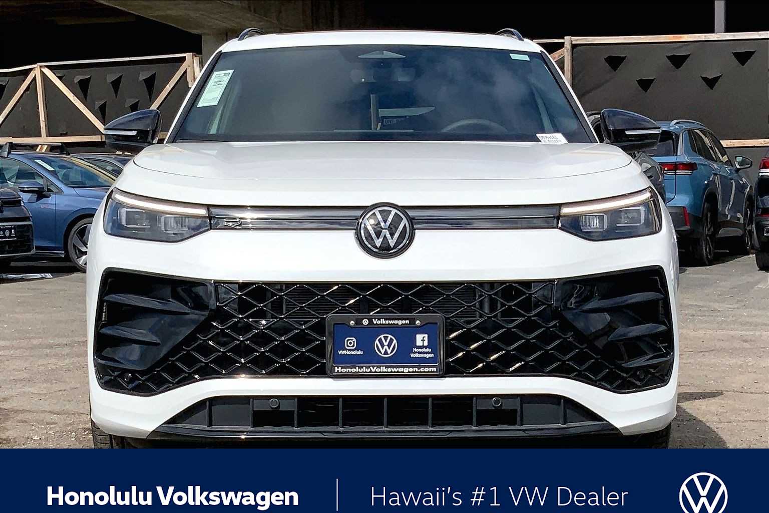 Thumbnail: 2025 Volkswagen Tiguan - 6