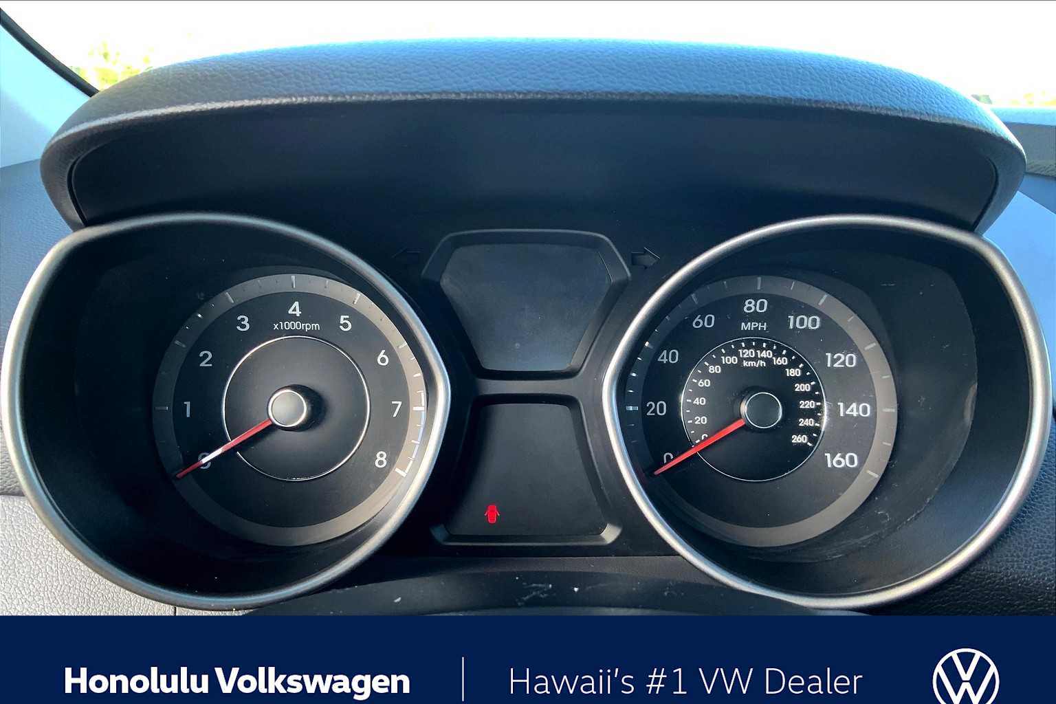 Thumbnail: 2013 Hyundai Elantra - 18