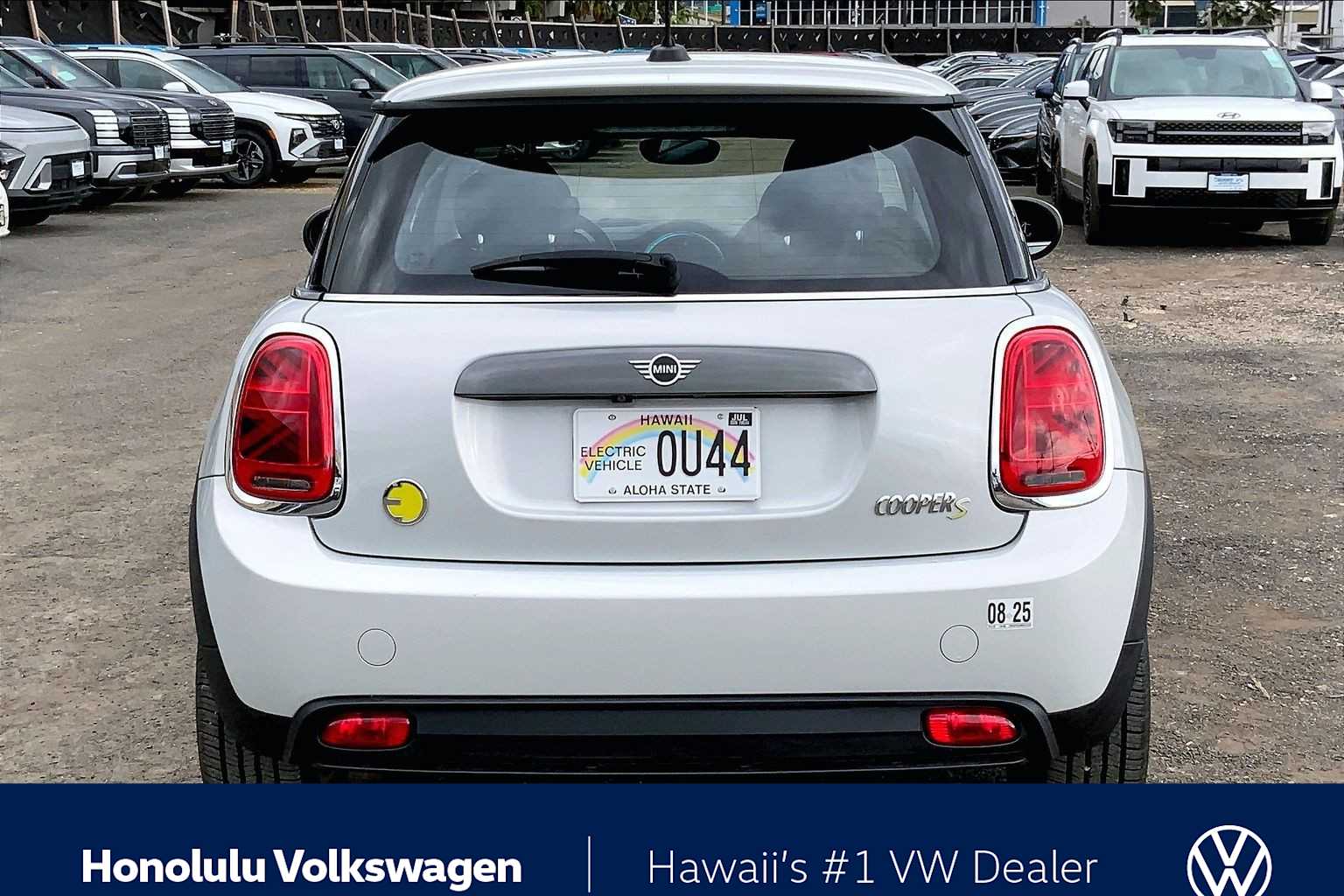 Thumbnail: 2021 MINI Cooper Hardtop - 5