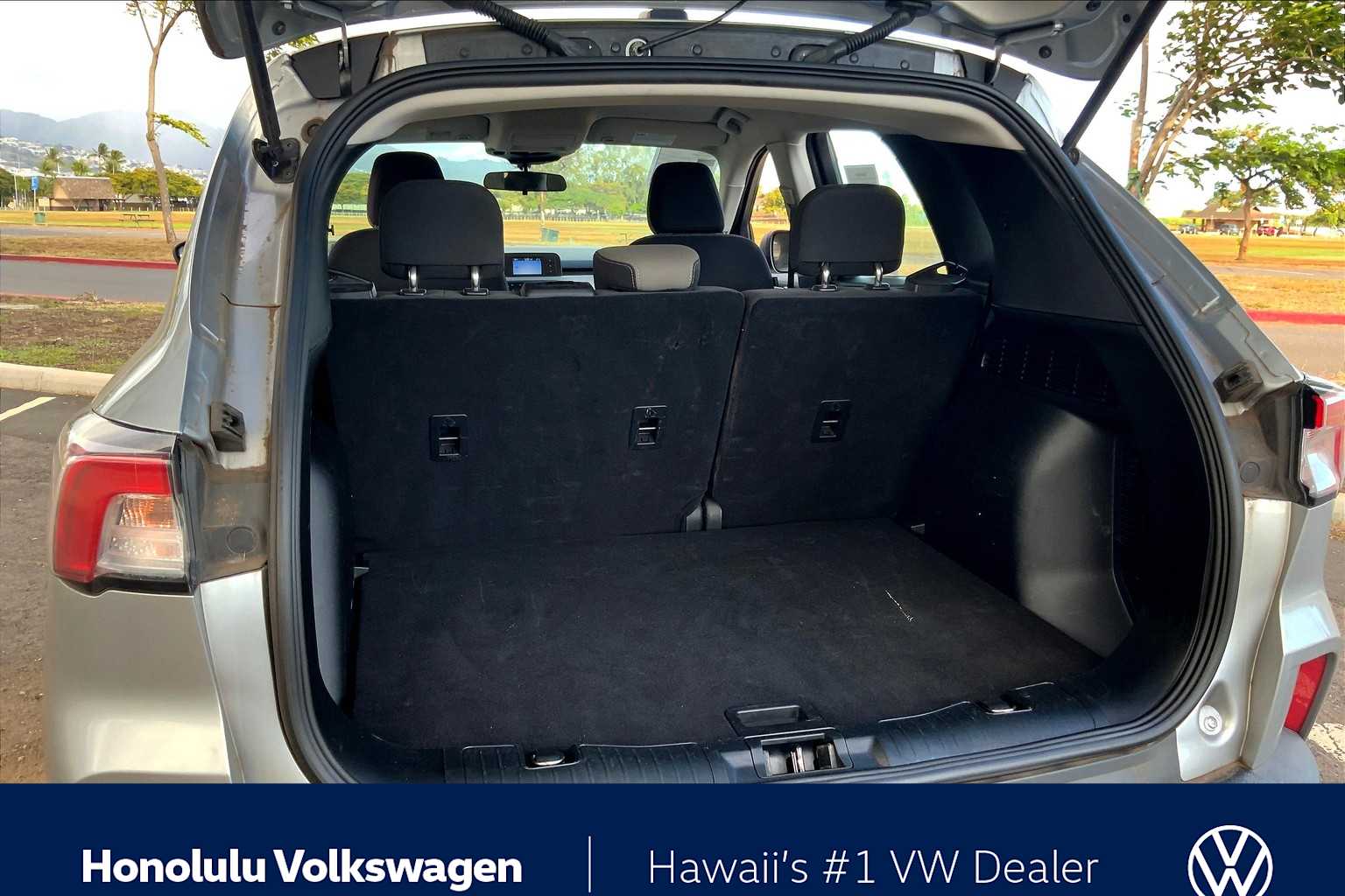 Thumbnail: 2021 Ford Escape - 17