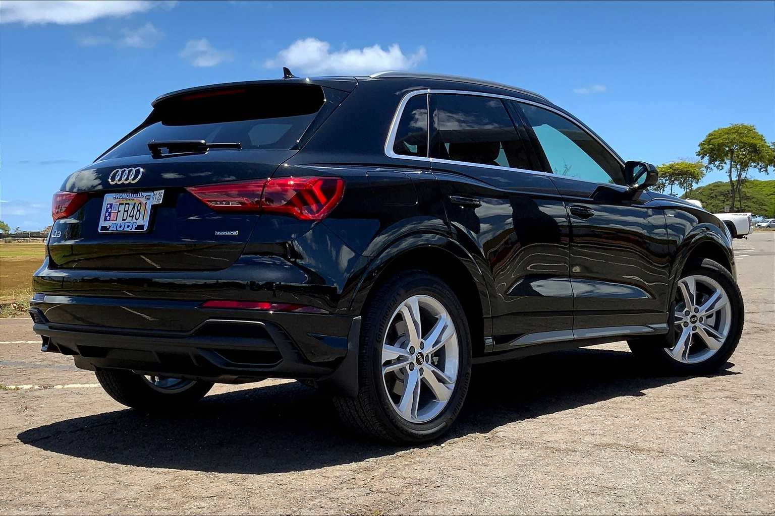 Thumbnail: 2024 Audi Q3 - 22