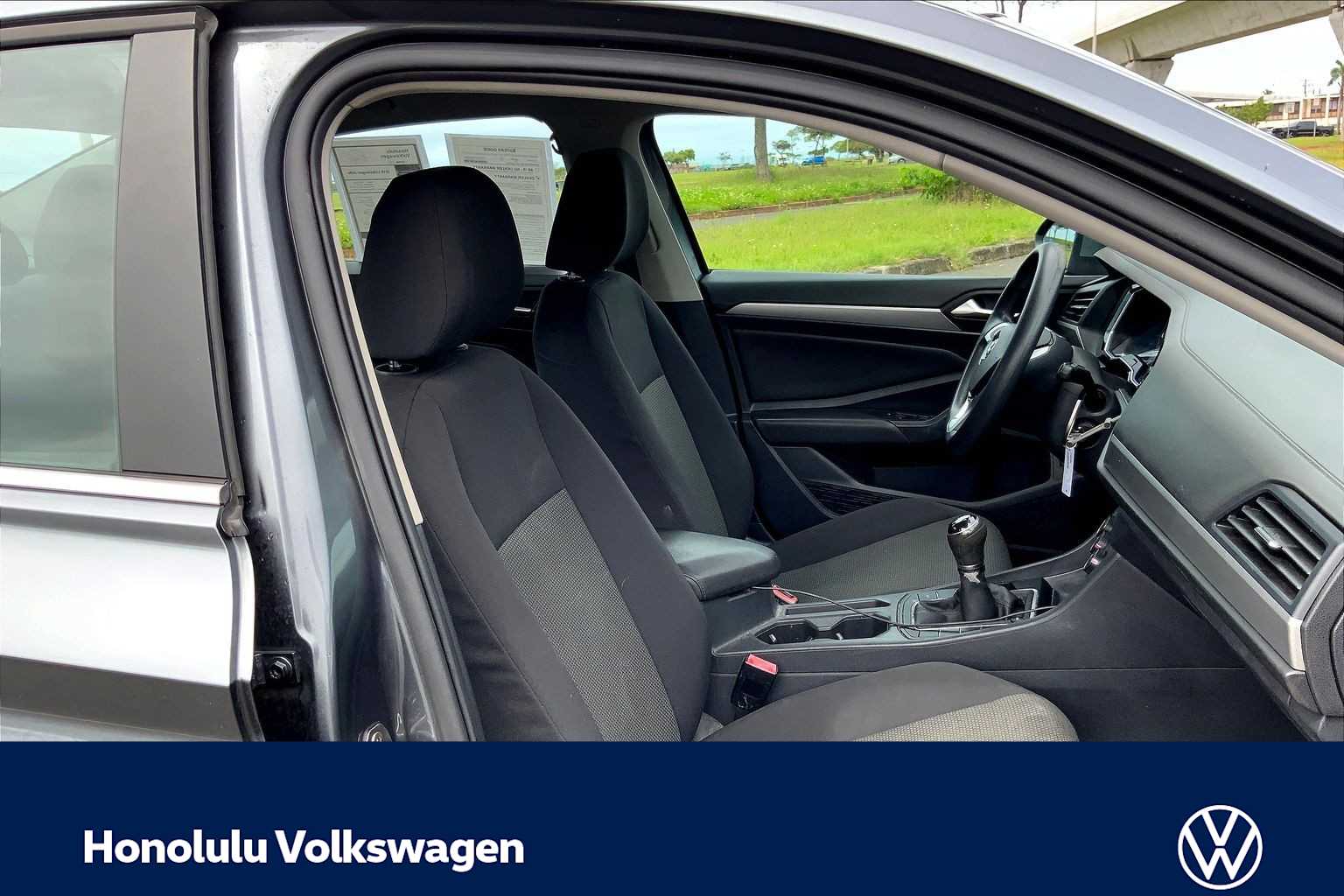 Thumbnail: 2019 Volkswagen Jetta - 13