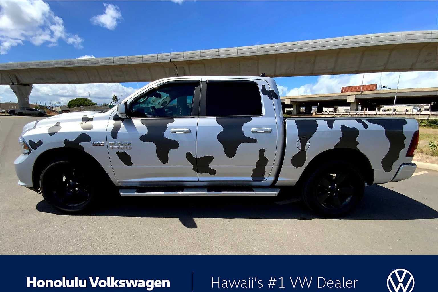 2017 Ram 1500 Sport photo 3