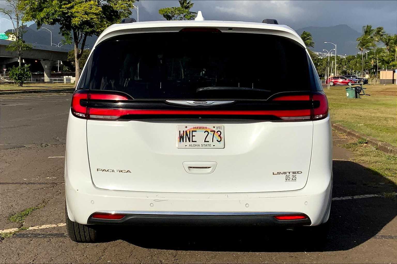 2022 Chrysler Pacifica Limited 5