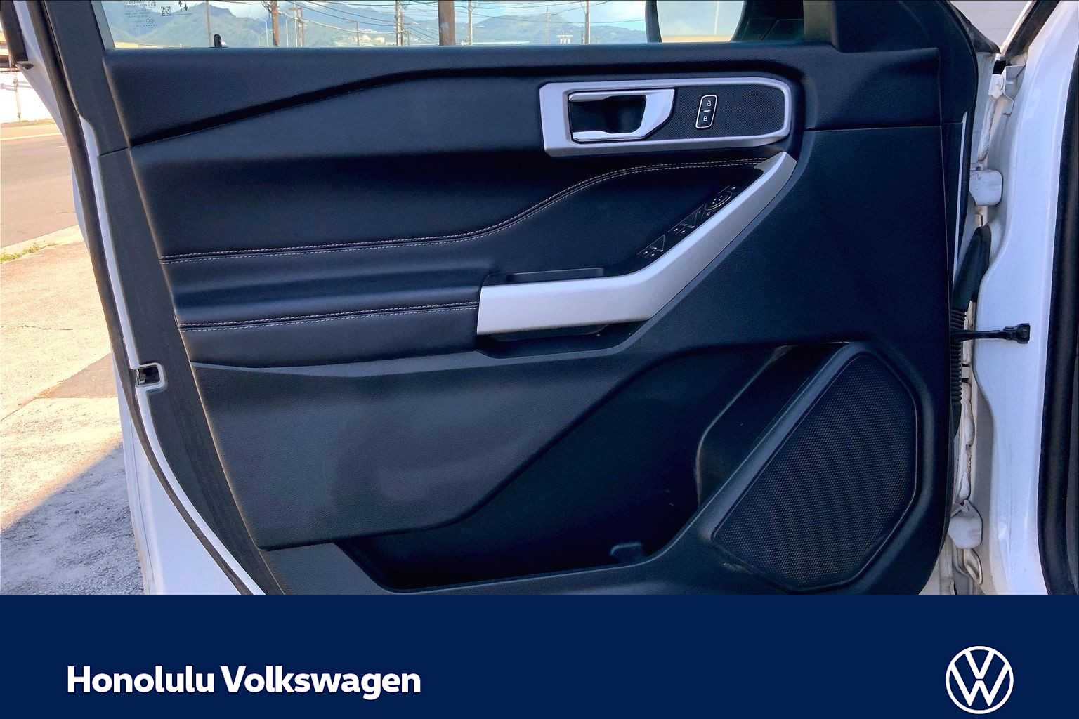 Thumbnail: 2021 Ford Explorer - 26